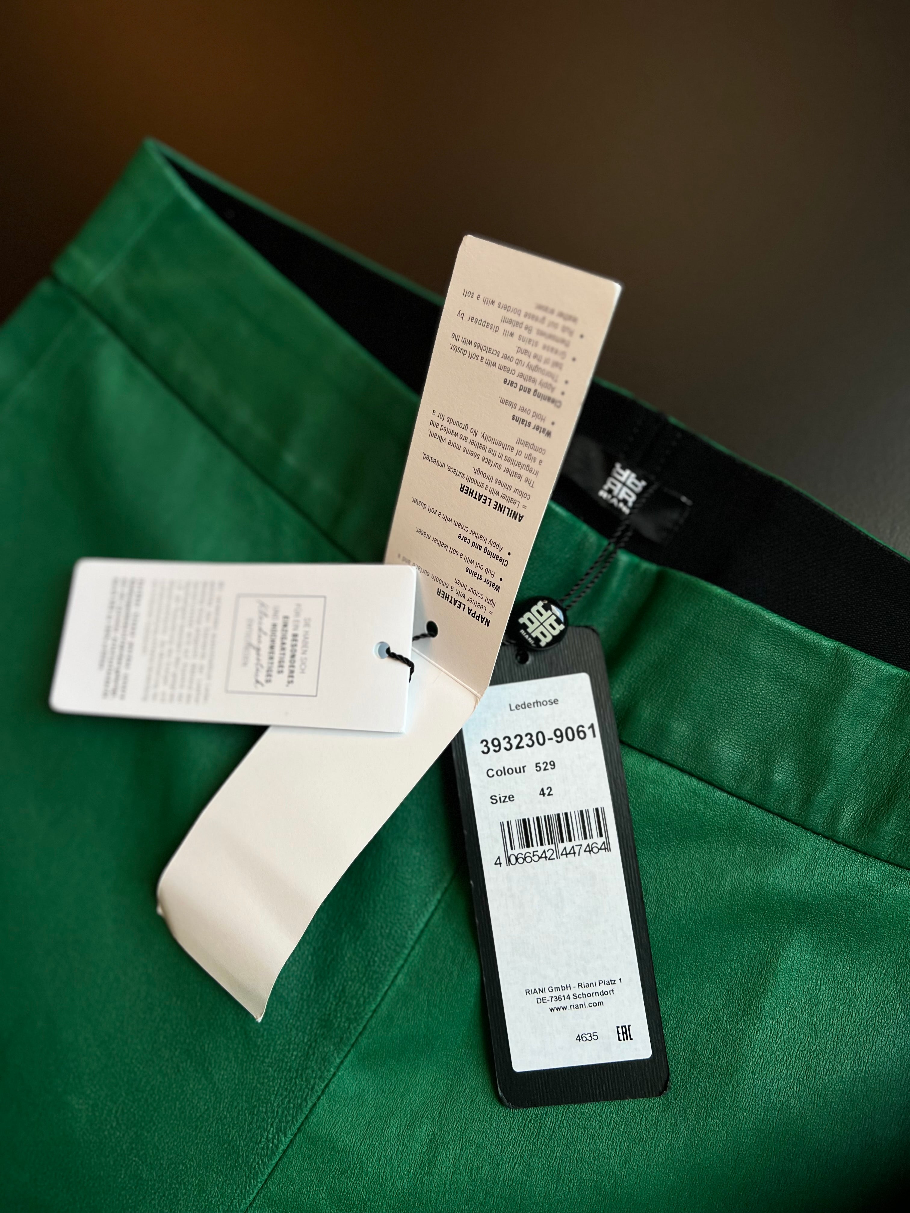 RIANI Genuine Leather Trousers | Emerald Green | Size 42 | New with Tags