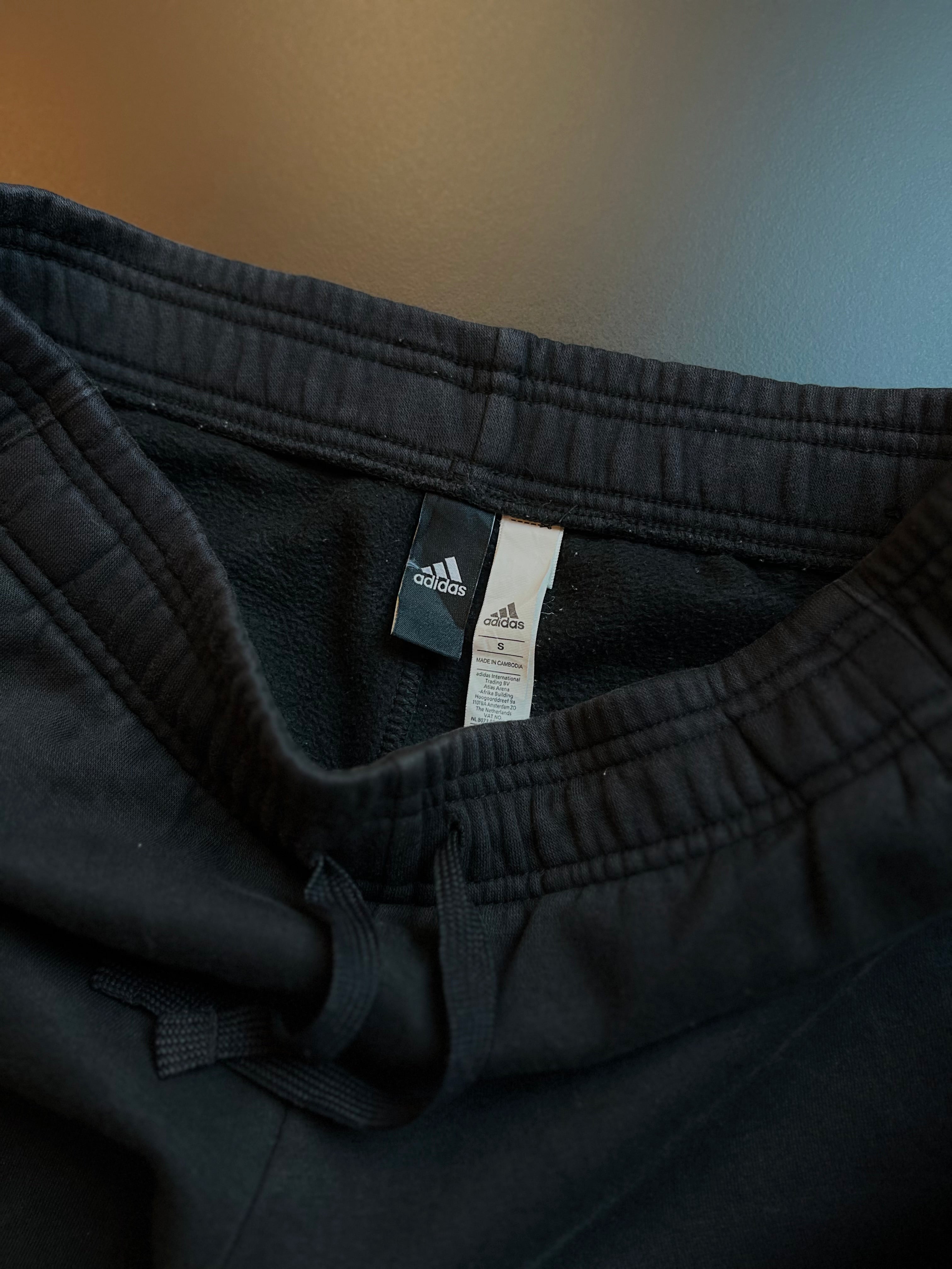 Adidas Vintage Joggers | Black | Side Logo Print | Tapered | S | Asia/US