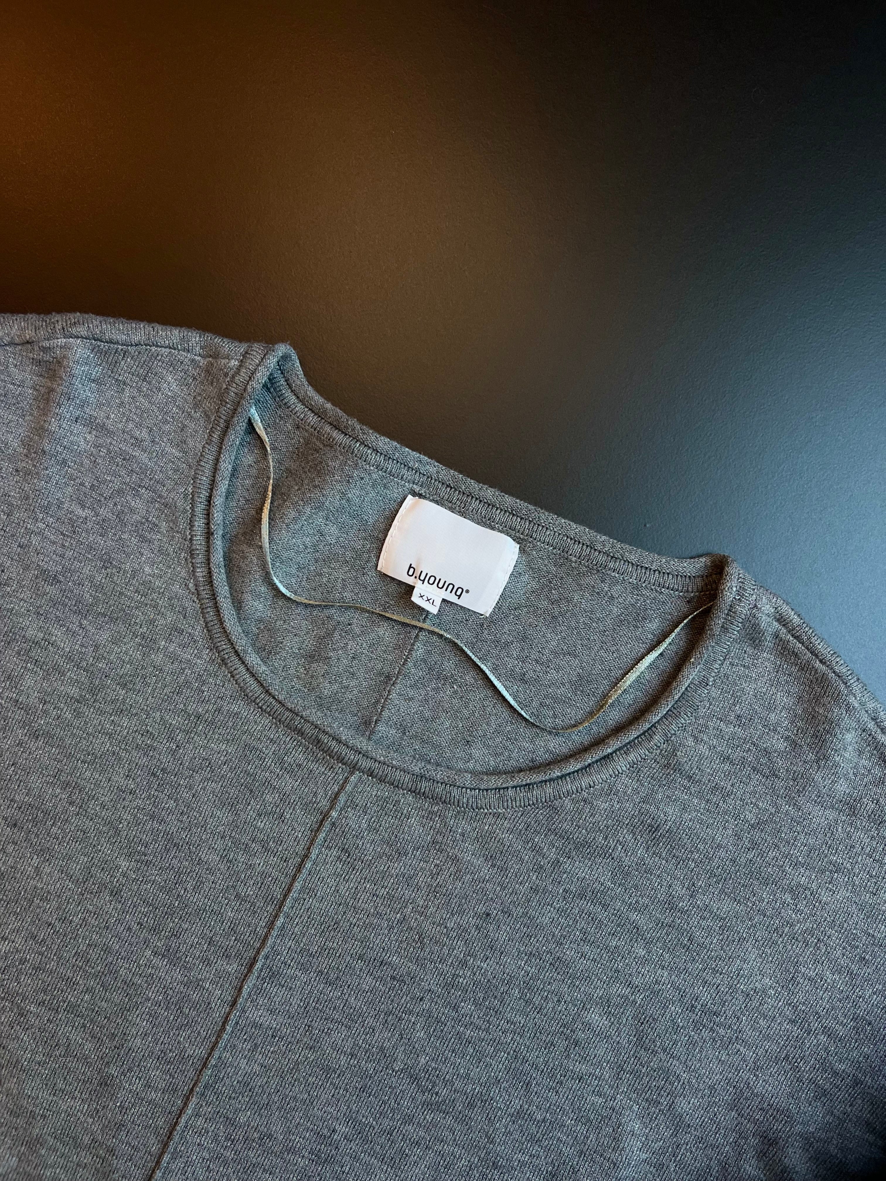 b.young Long Sweater | Grey | Center Seam Detail | XL