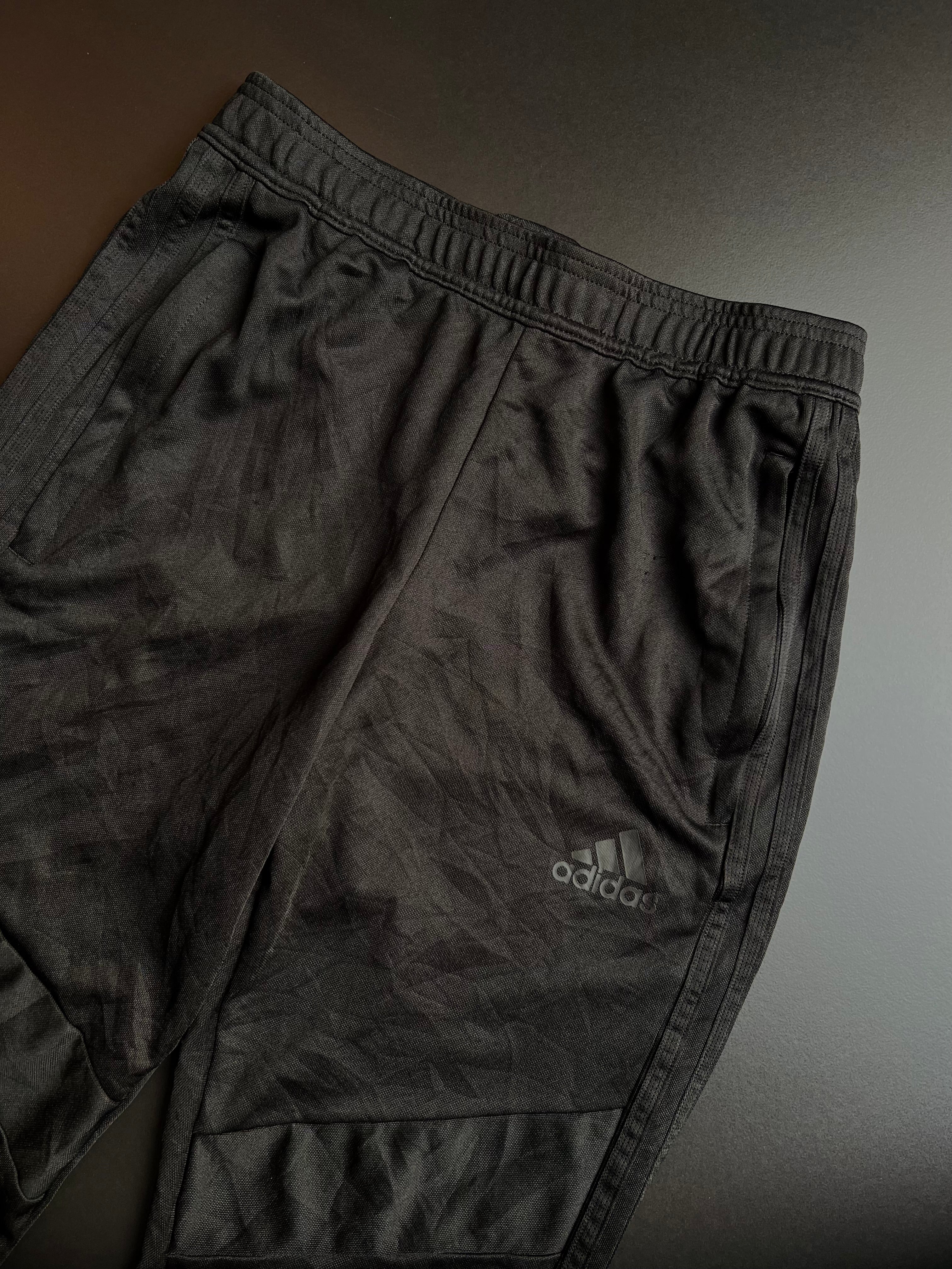 Adidas Vintage Training Trousers | Black | 3-Stripes | S | Asia/US